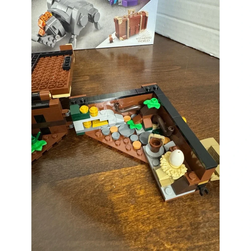 LEGO Harry Potter: Newt's Case of Magical Creatures (75952) Incomplete Set